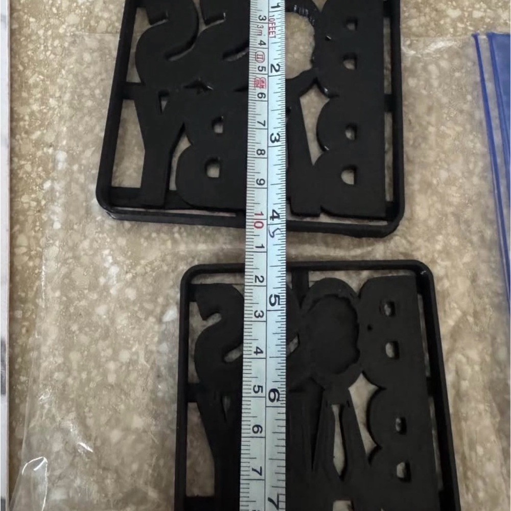 Cake Boss, Letter cutter